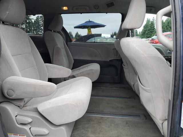 Photo 11 from auction – 2017 TOYOTA SIENNA LE with VIN 5TDJZ3DC3HS158910