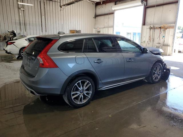 Photo 3 from auction – 2016 VOLVO V60 CROSS with VIN YV4612HM2G1006412