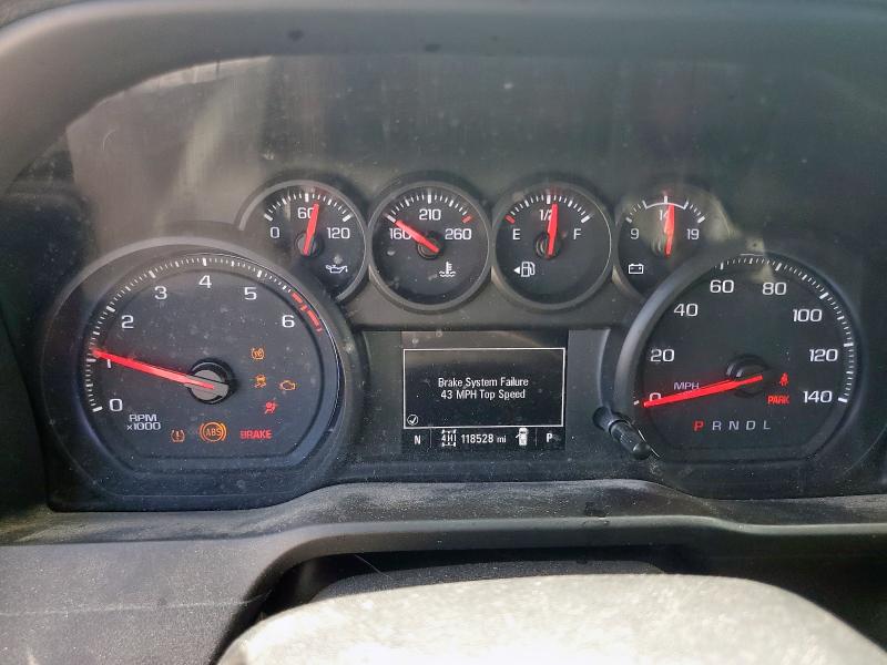 Photo 9 from auction – 2020 CHEVROLET SILVERADO with VIN 1GCUYAEF3LZ158412