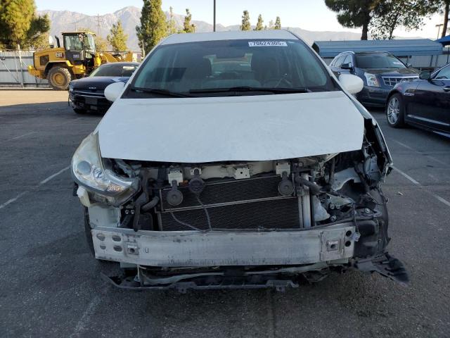 Photo 5 from auction – 2016 TOYOTA PRIUS V with VIN JTDZN3EU2GJ048755