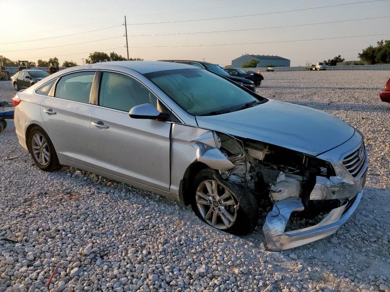 Photo 4 from auction – 2015 HYUNDAI SONATA SE with VIN 5NPE24AF3FH051210