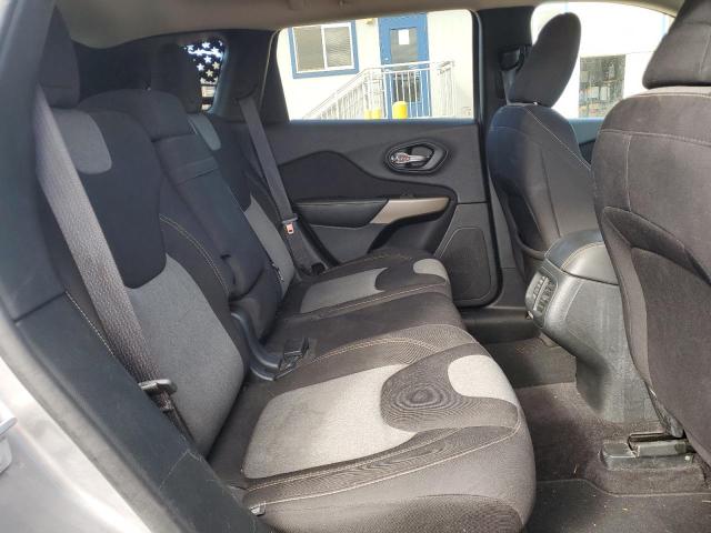 Photo 11 from auction – 2018 JEEP CHEROKEE L with VIN 1C4PJLCB1JD620408