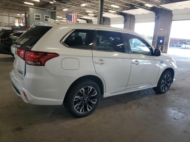 Photo 3 from auction – 2018 MITSUBISHI OUTLANDER with VIN JA4J24A58JZ059952