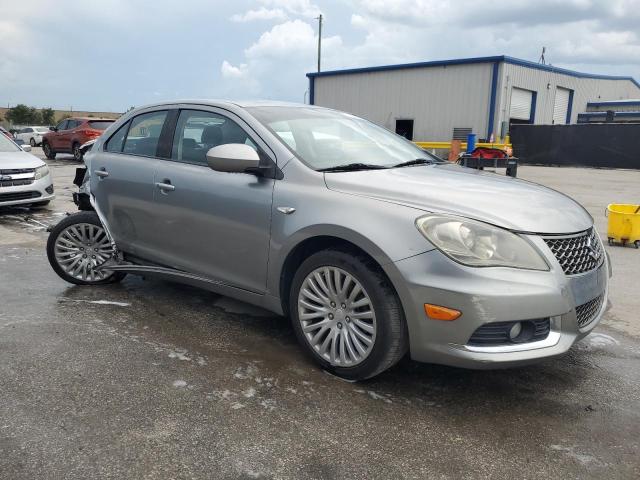 Photo 4 from auction – 2011 SUZUKI KIZASHI SE with VIN JS2RE9A35B6110070
