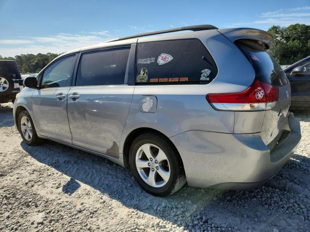 Photo 2 from auction – 2011 TOYOTA SIENNA LE with VIN 5TDKK3DC2BS168103