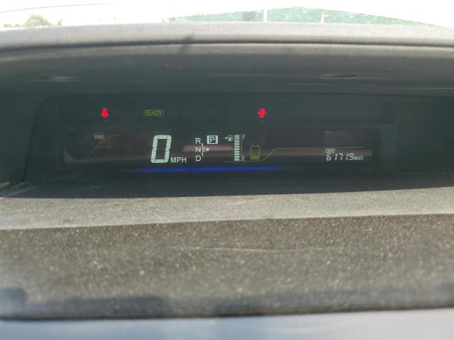 Photo 9 from auction – 2014 TOYOTA PRIUS V with VIN JTDZN3EU8E3323028