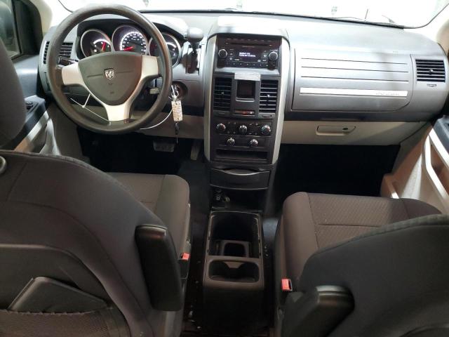 Photo 8 from auction – 2010 DODGE GRAND CARA with VIN 2D4RN4DE1AR323778