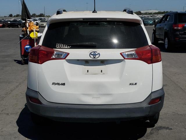 Photo 6 from auction – 2014 TOYOTA RAV4 XLE with VIN JTMWFREV5EJ012678