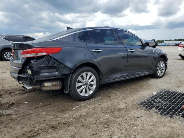 Photo 3 from auction – 2017 KIA OPTIMA EX with VIN 5XXGU4L31HG152153