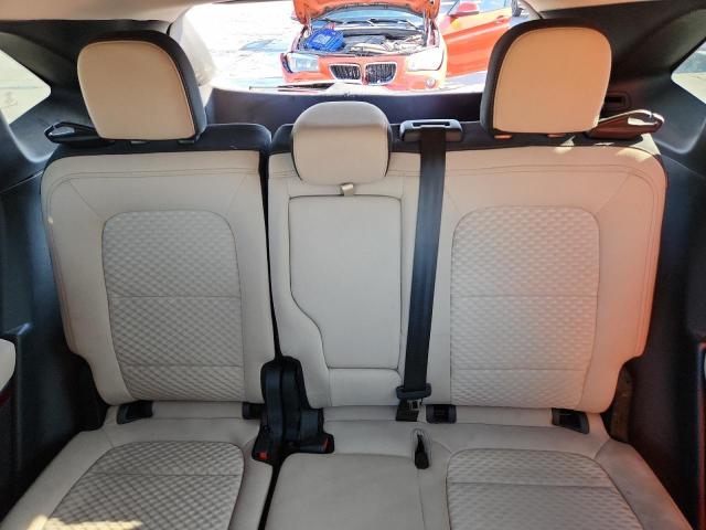 Photo 10 from auction – 2020 FORD ESCAPE SE with VIN 1FMCU9G69LUB11591