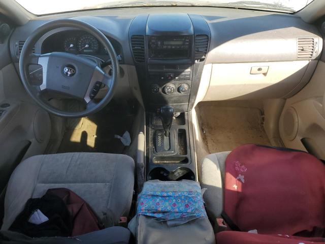 Photo 8 from auction – 2004 KIA SORENTO EX with VIN KNDJC733845230517