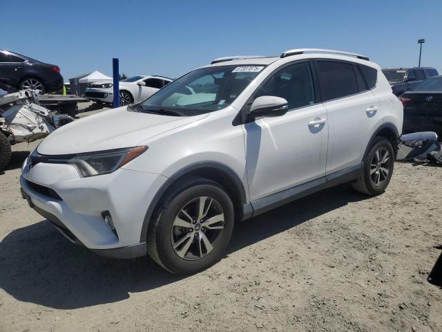 Photo 1 from auction – 2016 TOYOTA RAV4 XLE with VIN 2T3WFREV1GW268014