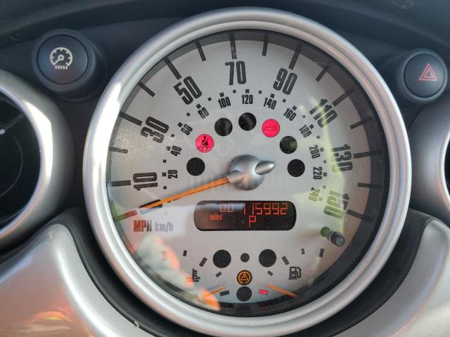 Photo 9 from auction – 2003 MINI COOPER with VIN WMWRC334X3TE14601