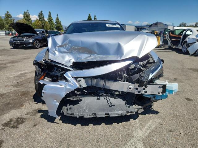 Photo 5 from auction – 2022 LEXUS IS 300 with VIN JTHDA1D24N5119484
