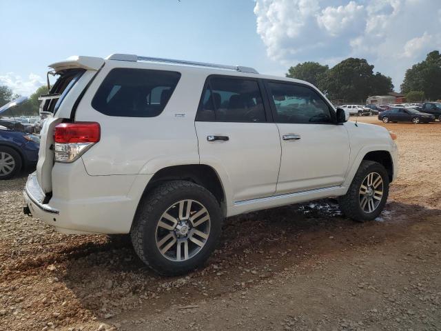 Photo 3 from auction – 2011 TOYOTA 4RUNNER SR5 with VIN JTEBU5JR1B5036448