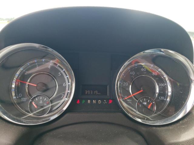 Photo 9 from auction – 2015 CHRYSLER TOWN & COU with VIN 2C4RC1AG8FR675268