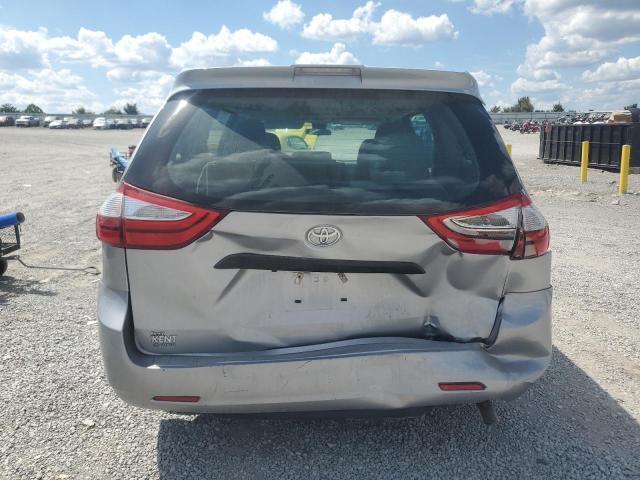 Photo 6 from auction – 2018 TOYOTA SIENNA L with VIN 5TDZZ3DC3JS952041