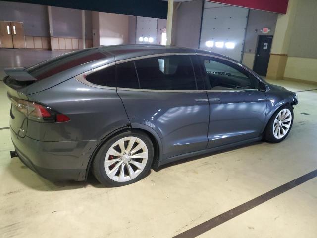 Photo 3 from auction – 2016 TESLA MODEL X with VIN 5YJXCBE4XGFS00540