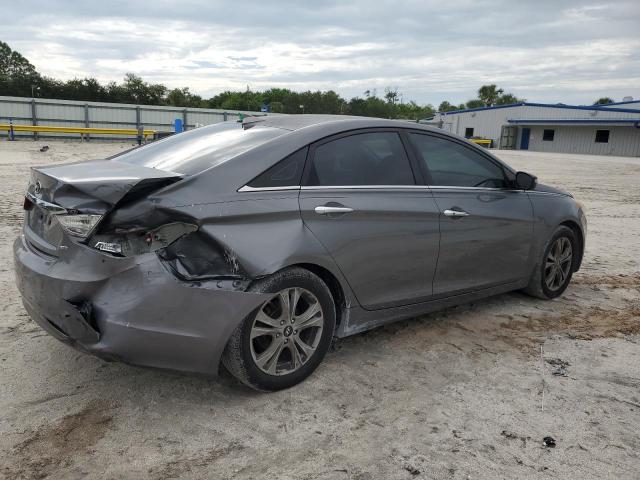 Photo 3 from auction – 2013 HYUNDAI SONATA SE with VIN 5NPEC4AC8DH667078