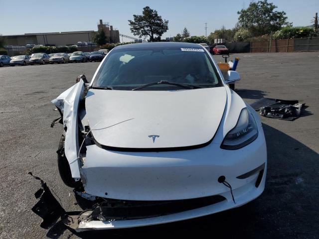 Photo 5 from auction – 2019 TESLA MODEL 3 with VIN 5YJ3E1EB5KF494097
