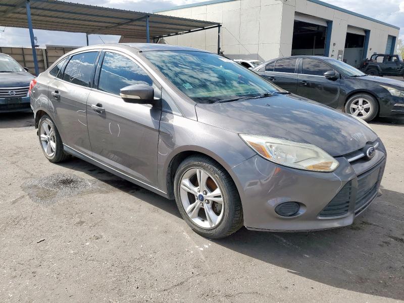 Photo 4 from auction – 2014 FORD FOCUS SE with VIN 1FADP3F28EL306432