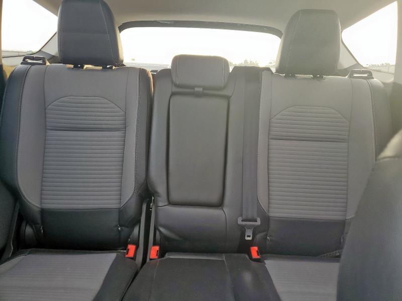 Photo 10 from auction – 2019 FORD ESCAPE with VIN 1FMCU9J96KUB38846