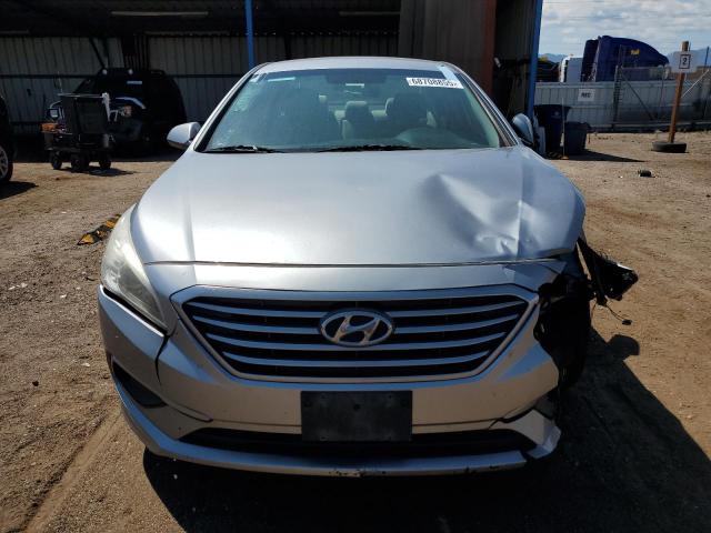 Photo 5 from auction – 2017 HYUNDAI SONATA SE with VIN 5NPE24AF3HH466711