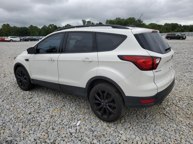 Photo 2 from auction – 2019 FORD ESCAPE SE with VIN 1FMCU9GD6KUC33502