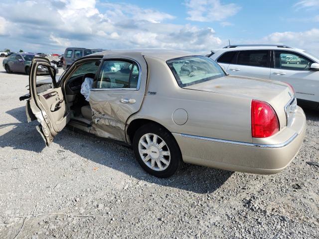 Photo 2 from auction – 2011 LINCOLN TOWN CAR S with VIN 2LNBL8CV1BX763456