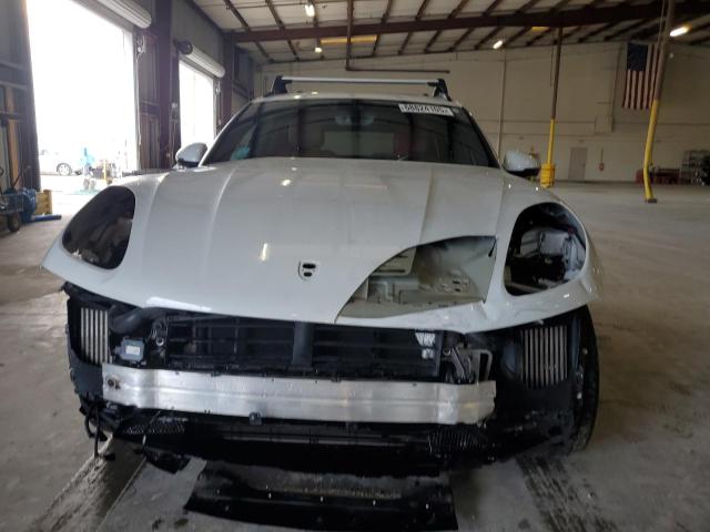 Photo 5 from auction – 2018 PORSCHE MACAN GTS with VIN WP1AG2A51JLB65415