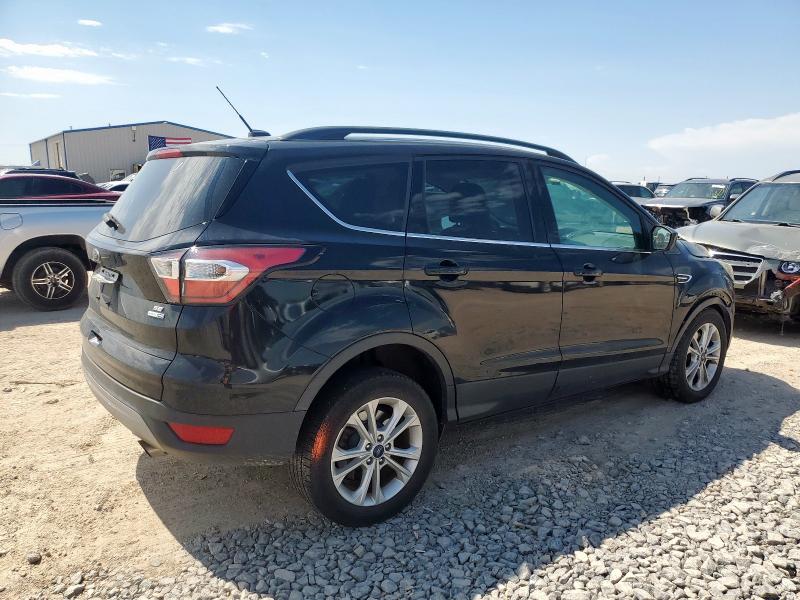 Photo 3 from auction – 2017 FORD ESCAPE SE with VIN 1FMCU9G96HUC12492