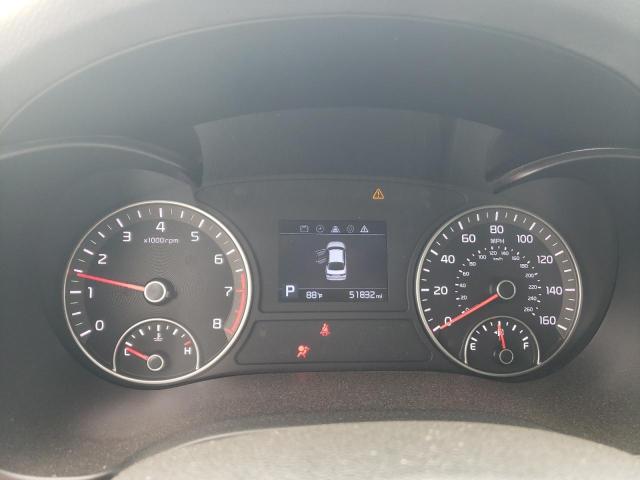 Photo 9 from auction – 2019 KIA OPTIMA with VIN 5XXGU4L10KG302694