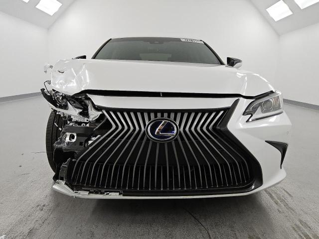 Photo 5 from auction – 2021 LEXUS ES 300H with VIN 58ADA1C19MU012501