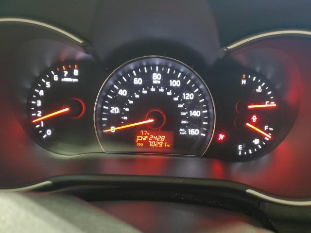 Photo 9 from auction – 2015 KIA SORENTO LX with VIN 5XYKTDA77FG654208