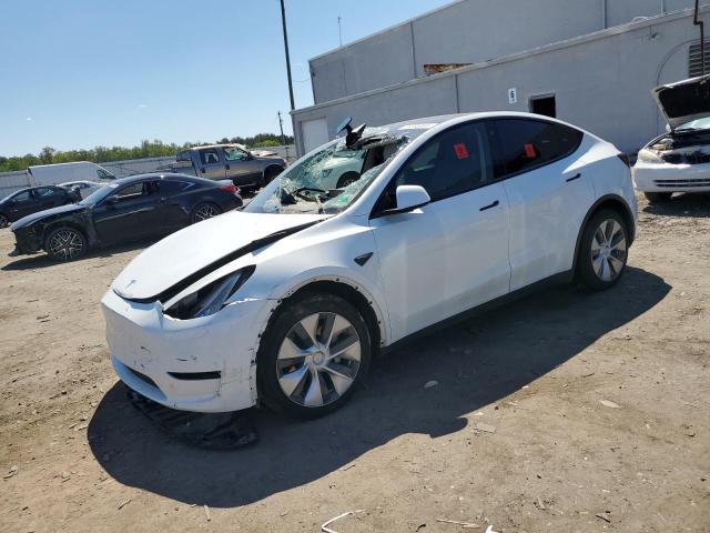 TESLA MODEL Y 2022 with VIN 7SAYGAEE5NF379422 - Photo from auction