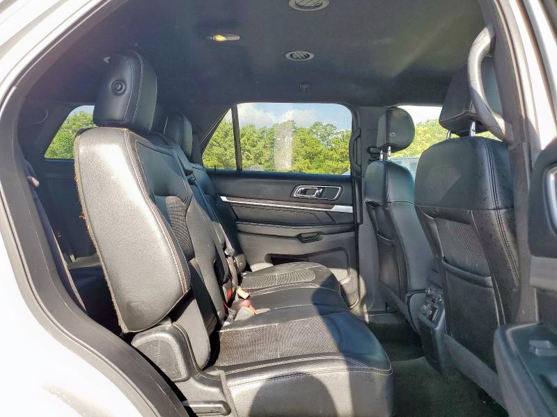 Photo 11 from auction – 2016 FORD EXPLORER L with VIN 1FM5K7F83GGB98527