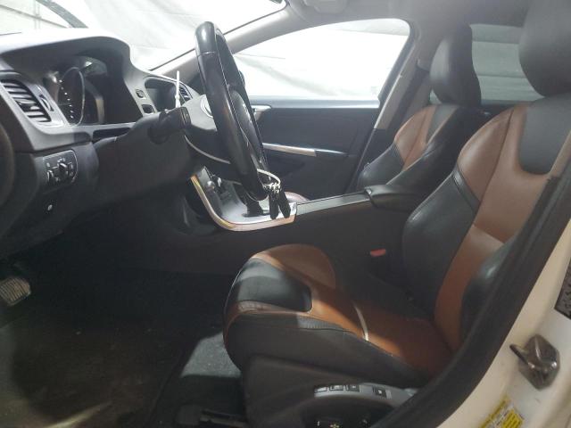 Photo 7 from auction – 2017 VOLVO V60 CROSS with VIN YV440MWK8H1037995