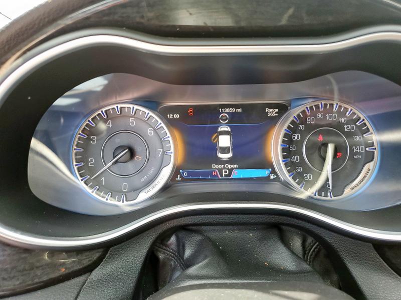 Photo 9 from auction – 2015 CHRYSLER 200 C with VIN 1C3CCCEG2FN540672