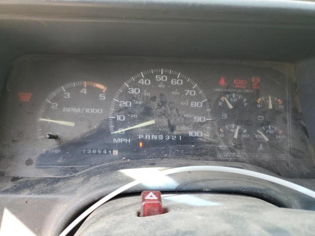 Photo 9 from auction – 1995 GMC SUBURBAN K with VIN 1GKGK26N2SJ718366