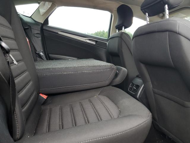 Photo 10 from auction – 2019 FORD FUSION SE with VIN 3FA6P0LU4KR140338
