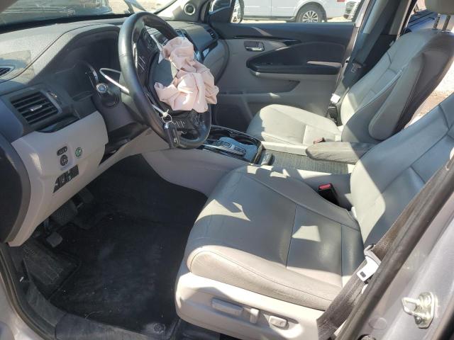 Photo 7 from auction – 2017 HONDA PILOT TOURING with VIN 5FNYF6H92HB030802