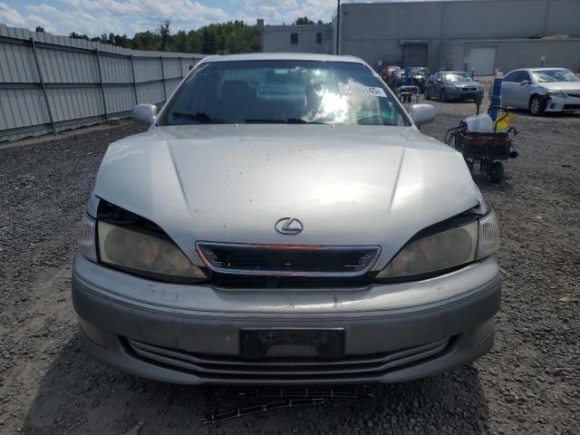 Photo 5 from auction – 2001 LEXUS ES 300 with VIN JT8BF28G610322002