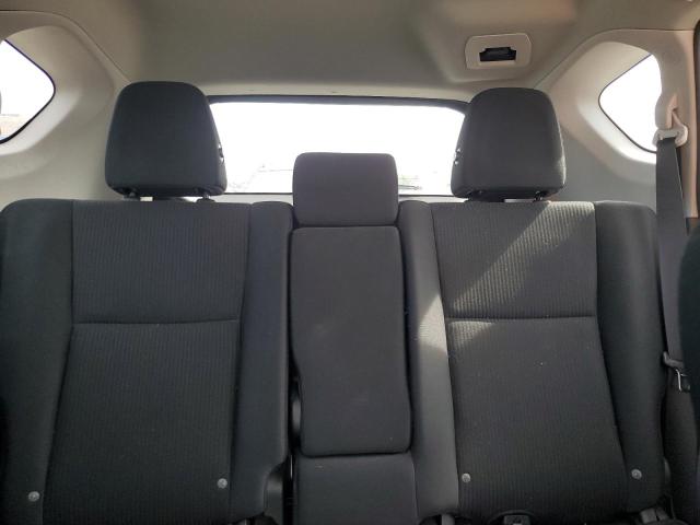 Photo 10 from auction – 2016 TOYOTA RAV4 LE with VIN 2T3BFREV2GW508900