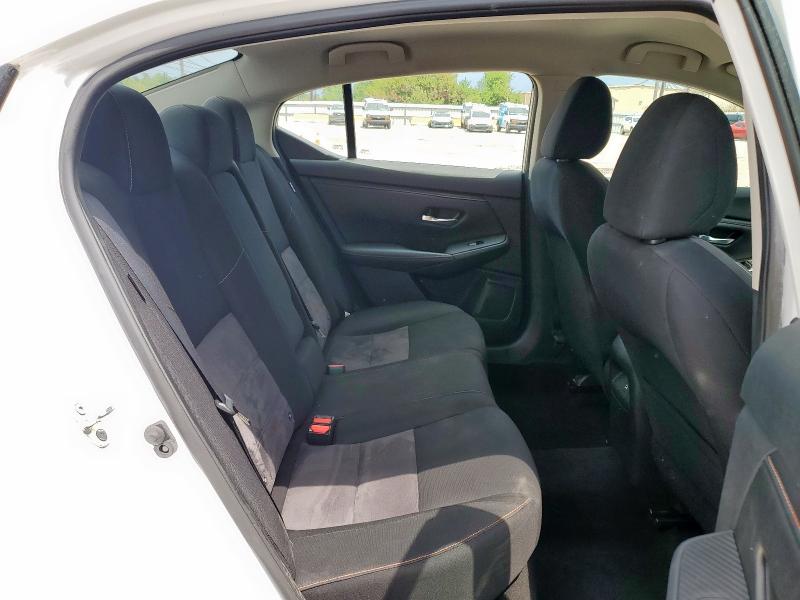Photo 10 from auction – 2022 NISSAN SENTRA SR with VIN 3N1AB8DV2NY244980