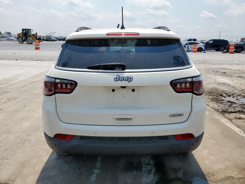 Photo 6 from auction – 2017 JEEP COMPASS LA with VIN 3C4NJCBB6HT629358