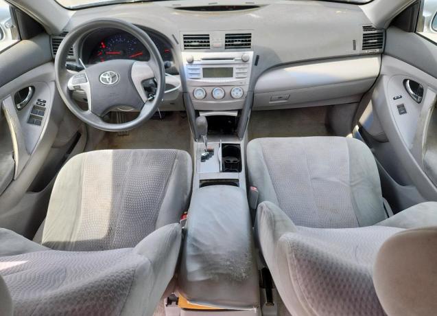 Photo 8 from auction – 2010 TOYOTA CAMRY BASE with VIN 4T1BF3EK1AU034358