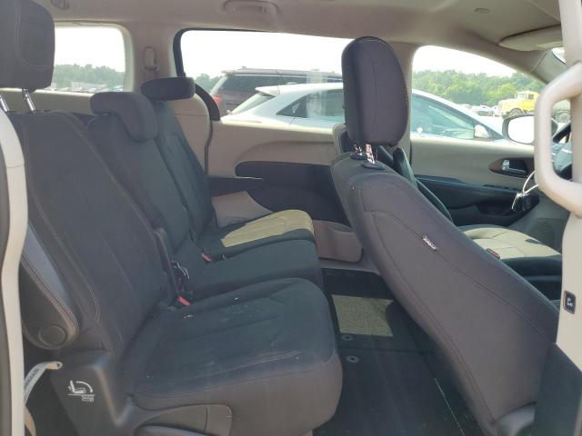Photo 11 from auction – 2017 CHRYSLER PACIFICA T with VIN 2C4RC1DG6HR508230
