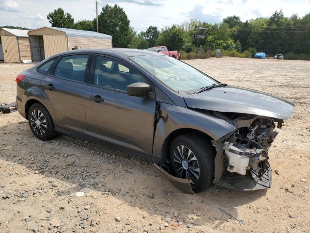 Photo 4 from auction – 2017 FORD FOCUS S with VIN 1FADP3E25HL317474