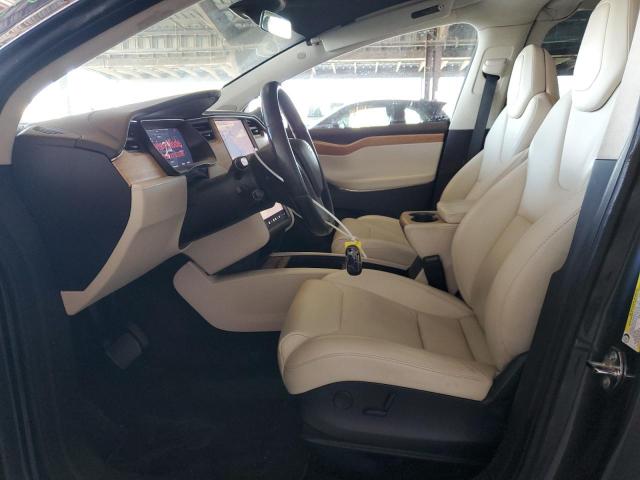 Photo 7 from auction – 2019 TESLA MODEL X with VIN 5YJXCDE27KF153356