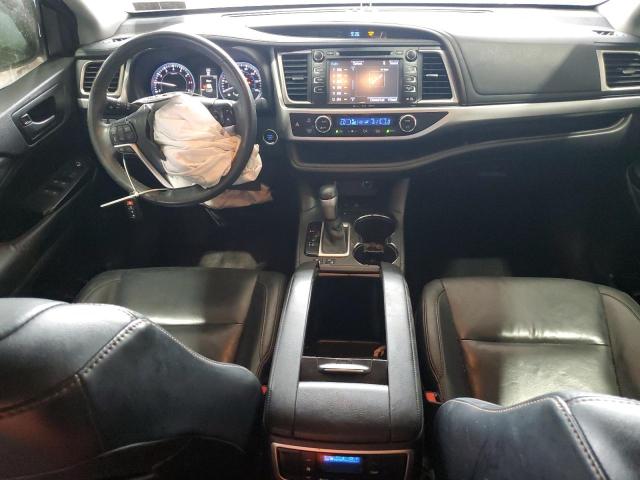 Photo 8 from auction – 2016 TOYOTA HIGHLANDER with VIN 5TDJKRFH9GS228618